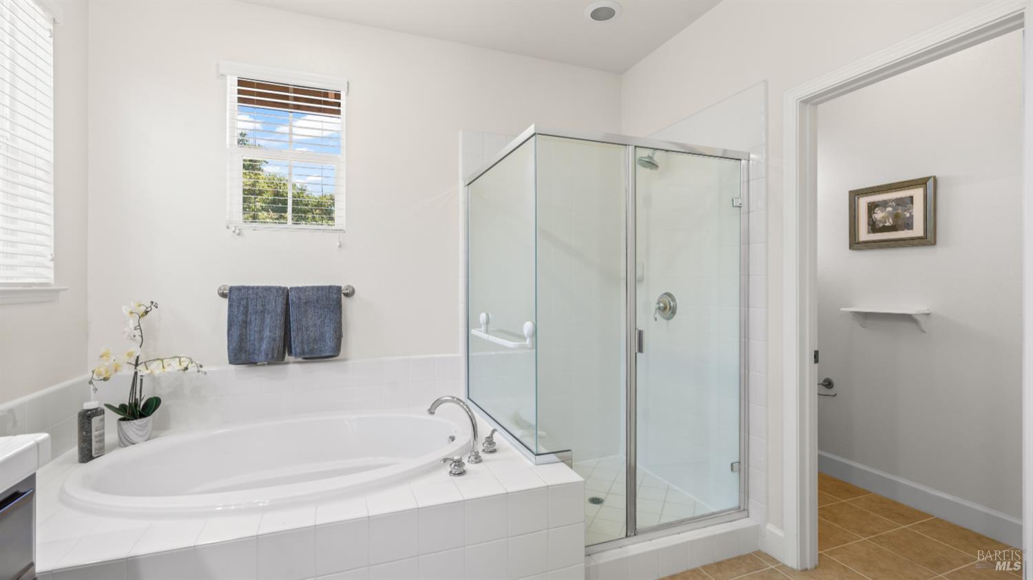 Detail Gallery Image 34 of 53 For 1807 Sage Way, Petaluma,  CA 94954 - 3 Beds | 2/1 Baths