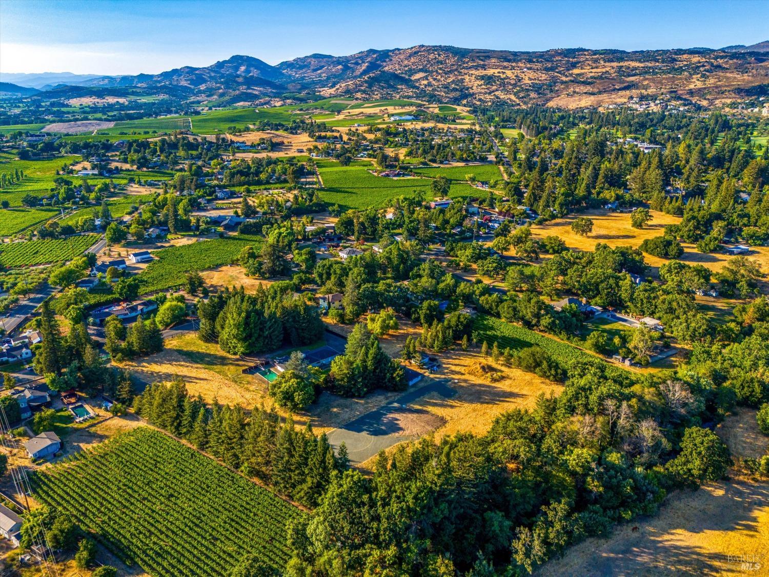 Detail Gallery Image 5 of 23 For 1777 Mckinley Rd, Napa,  CA 94558 - – Beds | – Baths