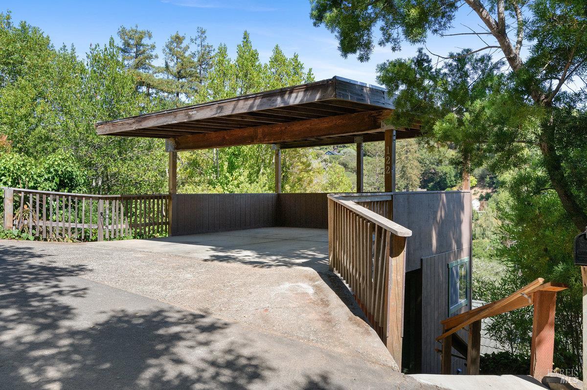 Detail Gallery Image 46 of 47 For 122 Circle Ave, Mill Valley,  CA 94941 - 2 Beds | 2 Baths