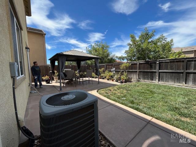Detail Gallery Image 34 of 36 For 5299 Elmquest Ct, Fairfield,  CA 94533 - 5 Beds | 3 Baths
