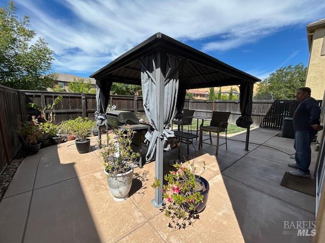 Detail Gallery Image 32 of 36 For 5299 Elmquest Ct, Fairfield,  CA 94533 - 5 Beds | 3 Baths