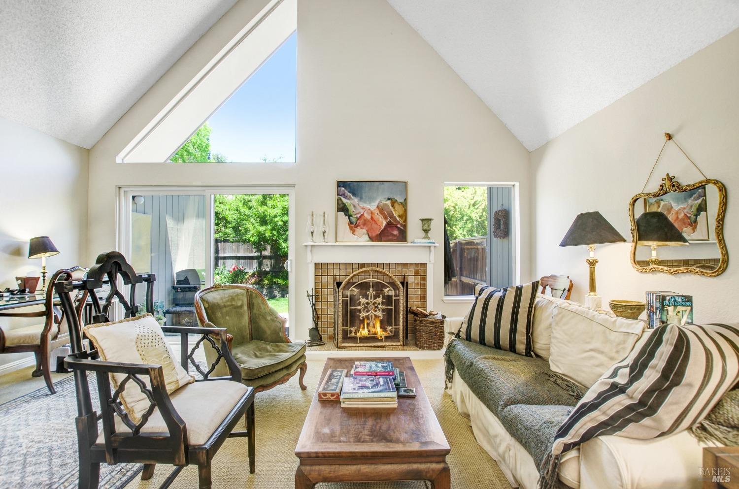Detail Gallery Image 2 of 43 For 1329 Avenida Sebastiani Unkn, Sonoma,  CA 95476 - 2 Beds | 2 Baths