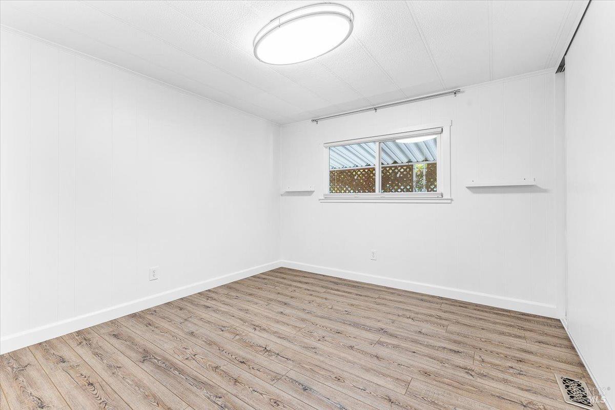 Detail Gallery Image 26 of 35 For 318 Rustic Ln, Rohnert Park,  CA 94928 - 2 Beds | 2 Baths