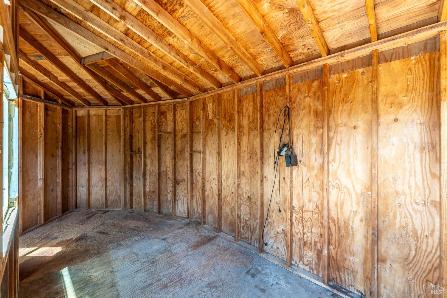 Detail Gallery Image 34 of 46 For 6001 Red Tail Way, Ukiah,  CA 95482 - 2 Beds | 1 Baths
