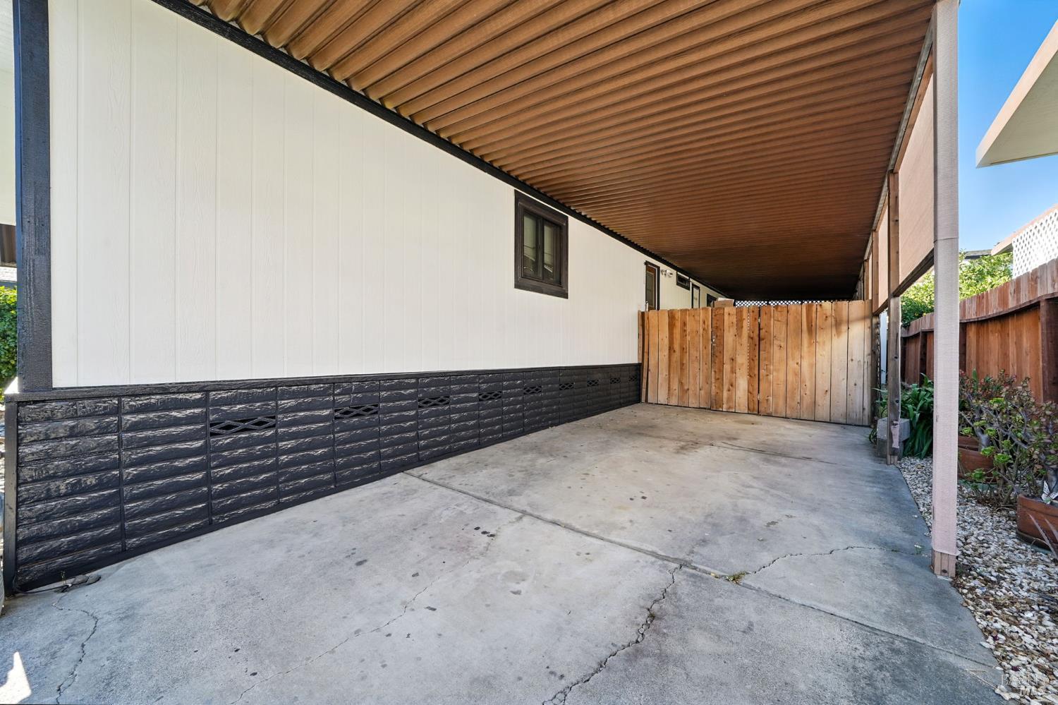 Detail Gallery Image 27 of 27 For 420 Sandstone Dr, Vallejo,  CA 94589 - 3 Beds | 2 Baths