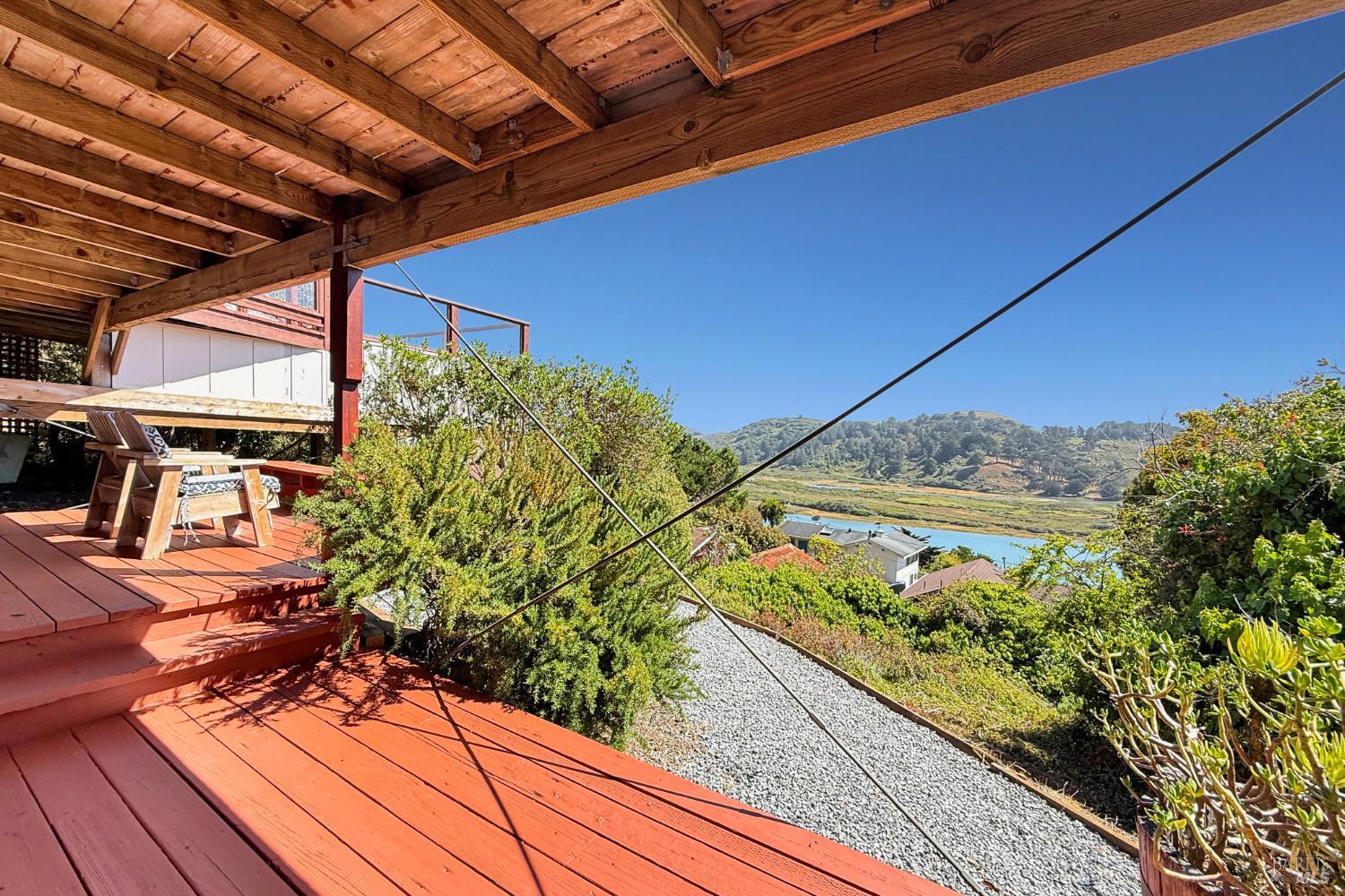Detail Gallery Image 44 of 61 For 10701 Hereford Dr, Jenner,  CA 95450 - 2 Beds | 1 Baths