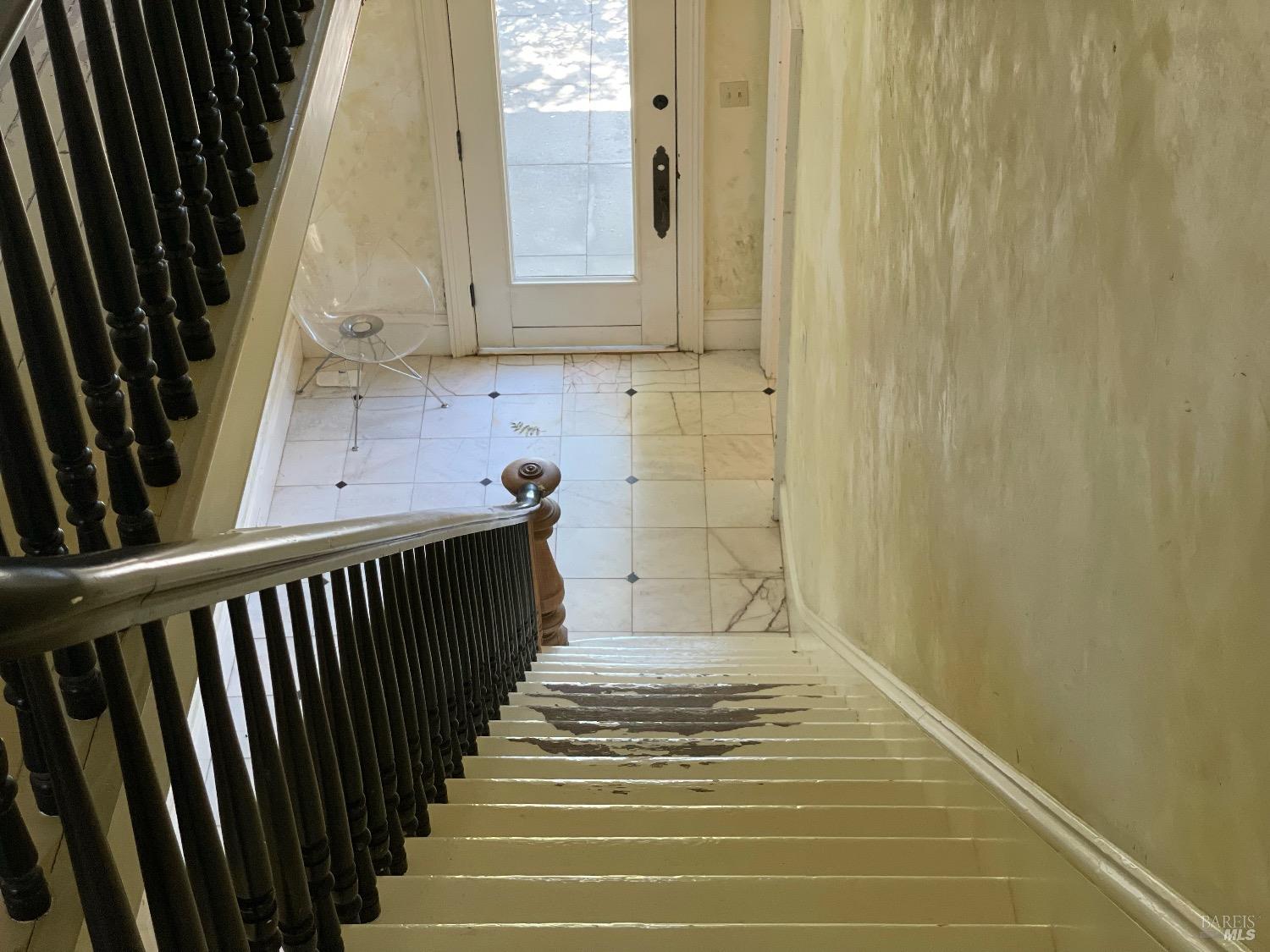 Detail Gallery Image 16 of 25 For 751 Crystal Springs Rd, Saint Helena,  CA 94574 - 5 Beds | 1/1 Baths