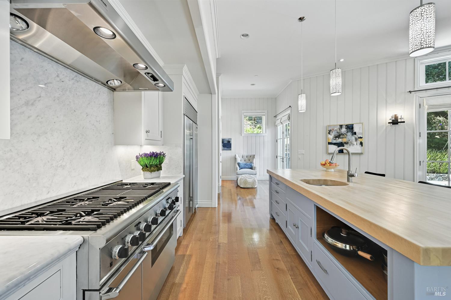 Detail Gallery Image 14 of 57 For 436 Green Glen Way, Mill Valley,  CA 94941 - 4 Beds | 3/1 Baths