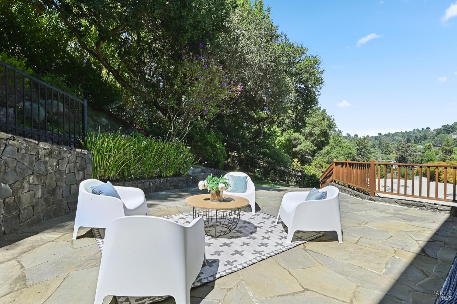 Detail Gallery Image 40 of 57 For 436 Green Glen Way, Mill Valley,  CA 94941 - 4 Beds | 3/1 Baths