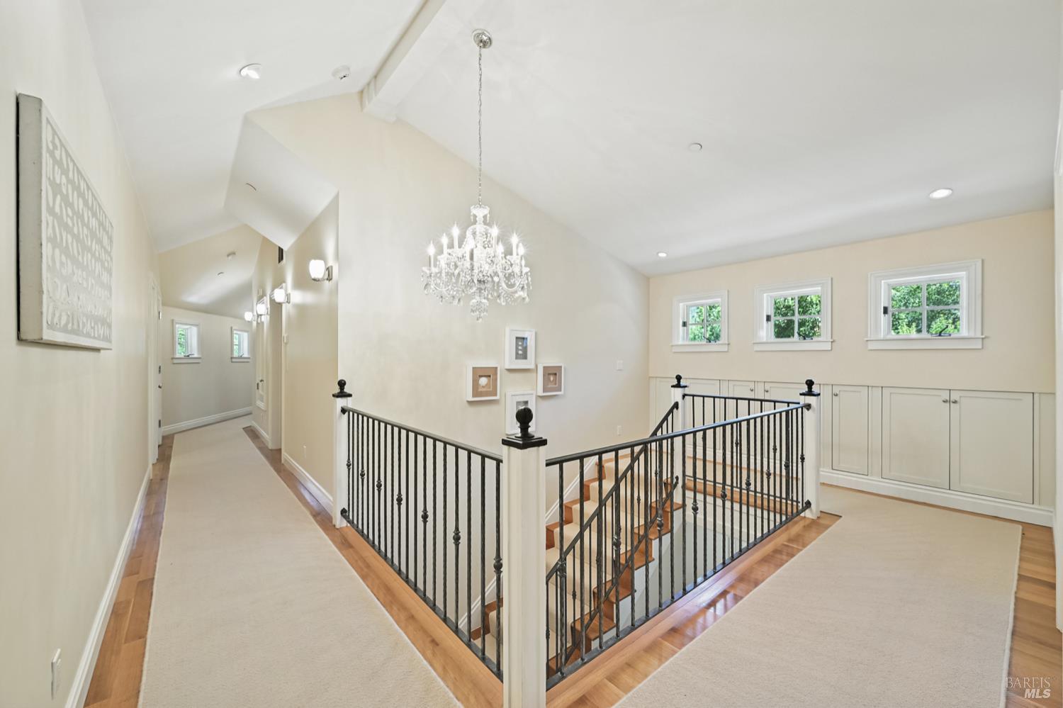 Detail Gallery Image 37 of 57 For 436 Green Glen Way, Mill Valley,  CA 94941 - 4 Beds | 3/1 Baths