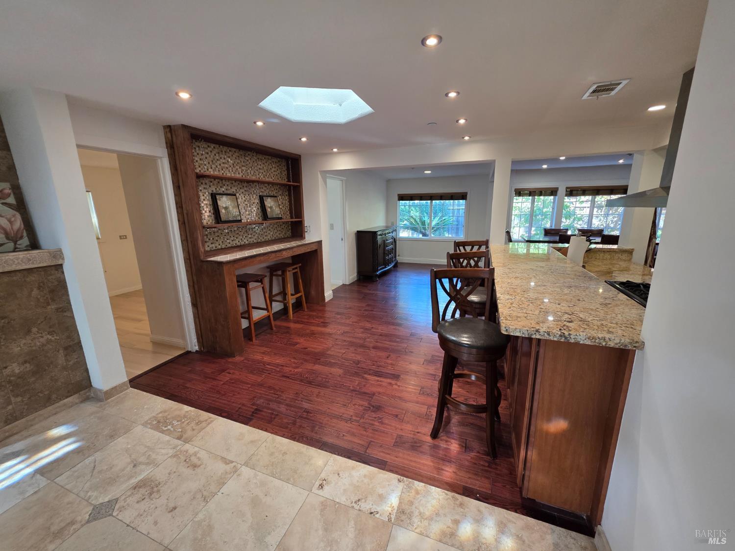 Detail Gallery Image 11 of 32 For 3606 Linda Vista Ave, Napa,  CA 94558 - 3 Beds | 2 Baths
