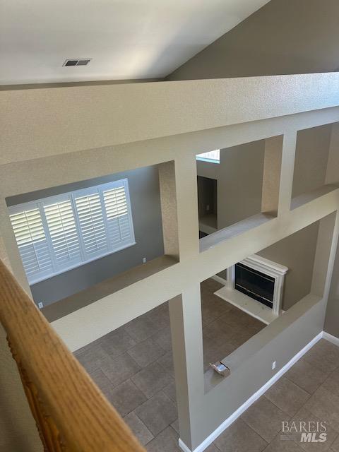 Detail Gallery Image 5 of 23 For 4712 Brookside Cir, Fairfield,  CA 94534 - 4 Beds | 2/1 Baths