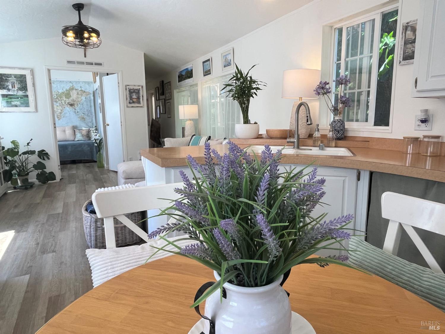 Detail Gallery Image 10 of 18 For 22900 Sylvan Way a, Monte Rio,  CA 95462 - 2 Beds | 1 Baths