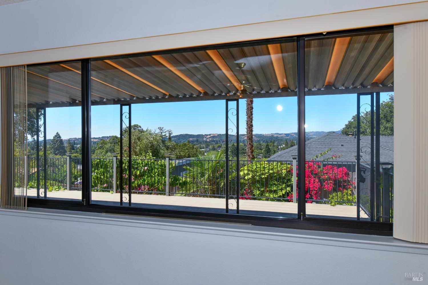 Detail Gallery Image 23 of 48 For 1521 King Ave, Napa,  CA 94559 - 3 Beds | 2 Baths