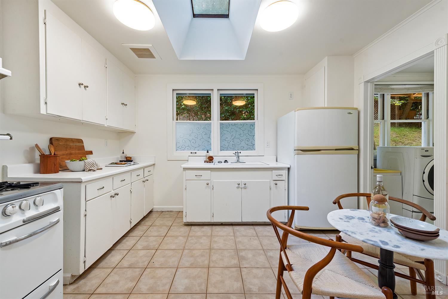 Detail Gallery Image 20 of 48 For 351 N Ferndale Ave, Mill Valley,  CA 94941 - – Beds | – Baths