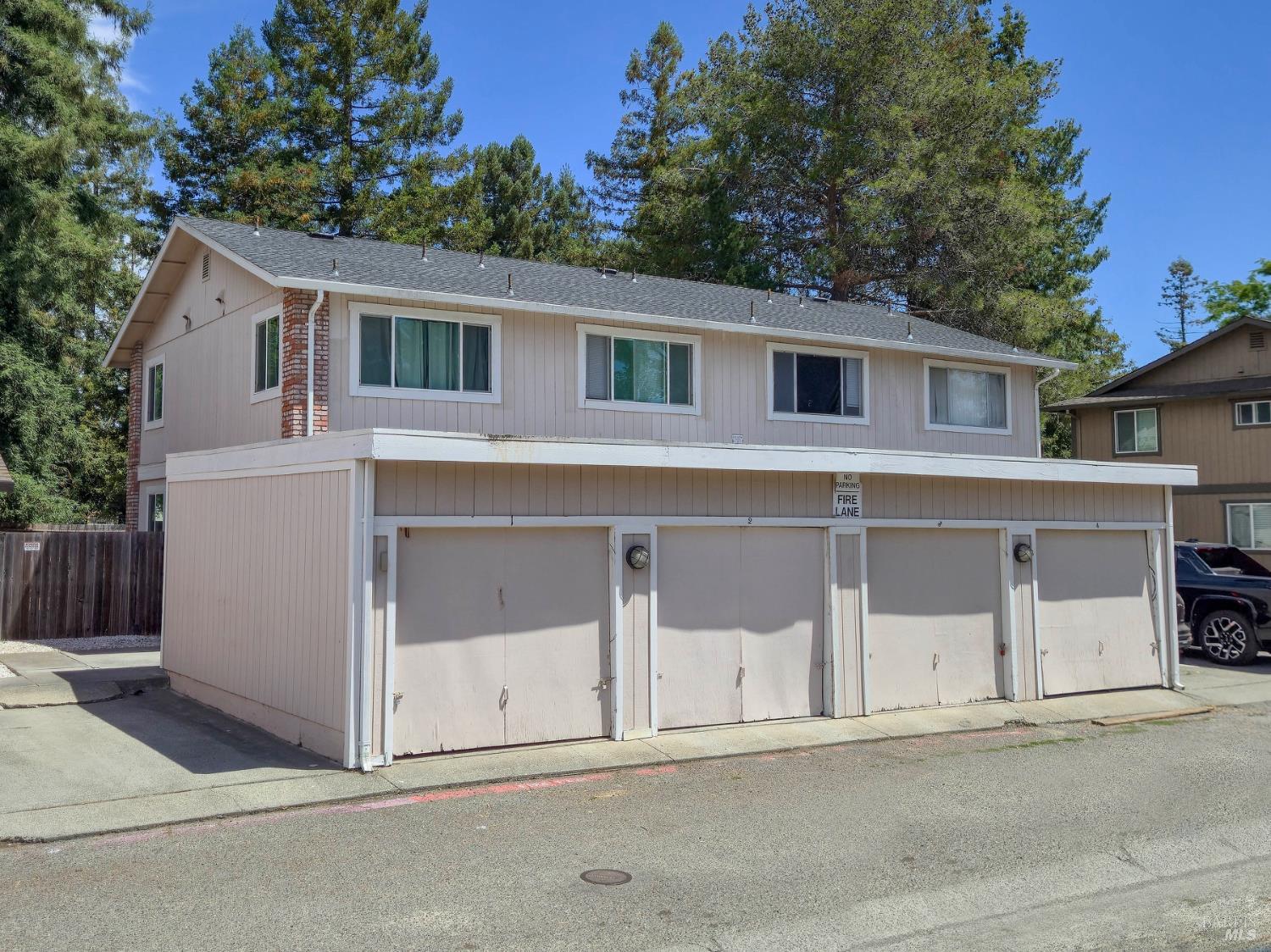 Detail Gallery Image 4 of 13 For 928 Civic Center Dr, Rohnert Park,  CA 94928 - – Beds | – Baths