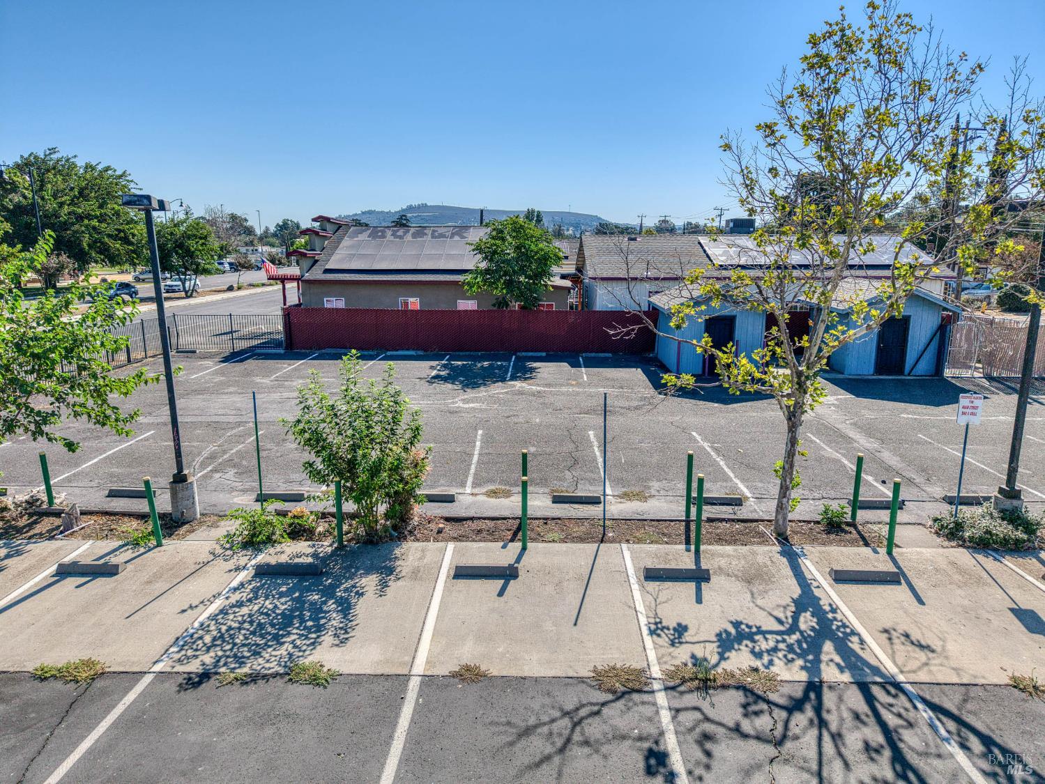Detail Gallery Image 7 of 14 For 14050 Division Ave, Clearlake,  CA 95422 - – Beds | – Baths