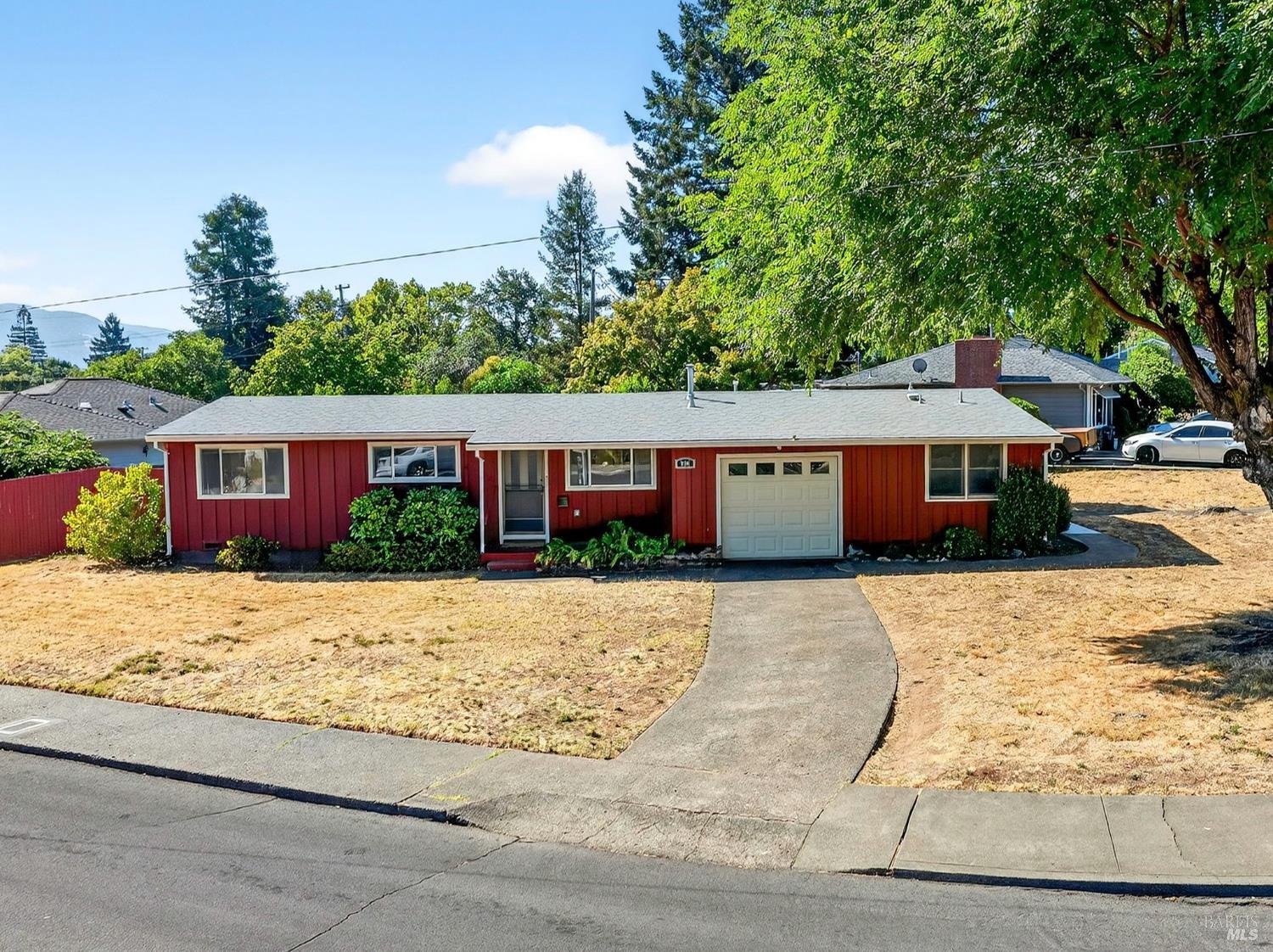 Detail Gallery Image 39 of 40 For 810 Mendocino Dr, Ukiah,  CA 95482 - 4 Beds | 2 Baths