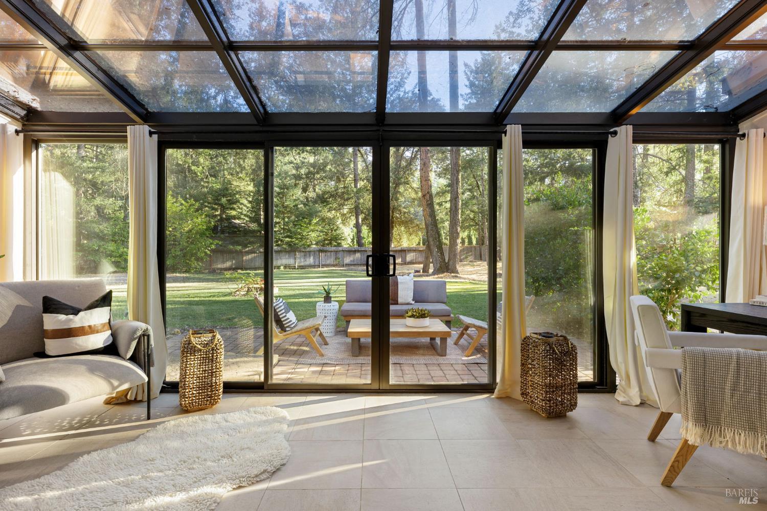 Detail Gallery Image 18 of 41 For 1050 White Cottage Rd, Angwin,  CA 94508 - 3 Beds | 2/1 Baths