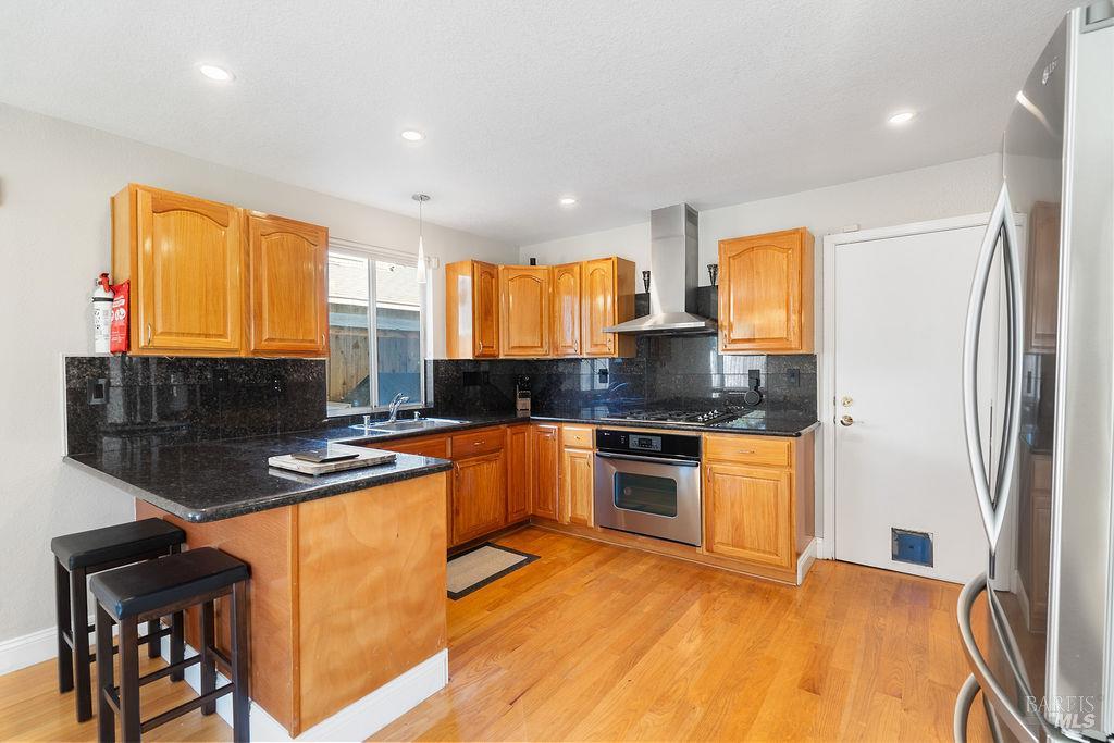 Detail Gallery Image 10 of 34 For 201 James River Rd, Vallejo,  CA 94591 - 3 Beds | 2/1 Baths