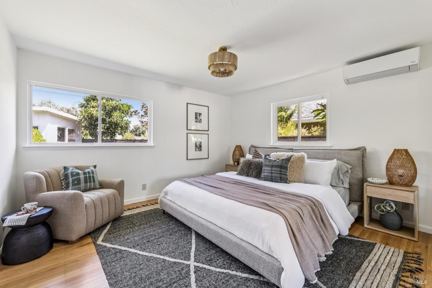 Detail Gallery Image 19 of 46 For 296 Elvia Ct, San Rafael,  CA 94903 - 3 Beds | 2 Baths