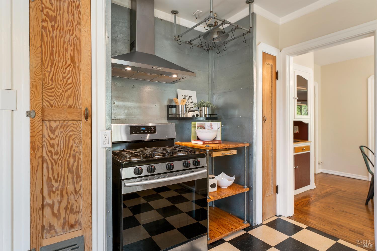 Detail Gallery Image 25 of 74 For 219 Mayo Ave, Vallejo,  CA 94590 - 3 Beds | 2 Baths