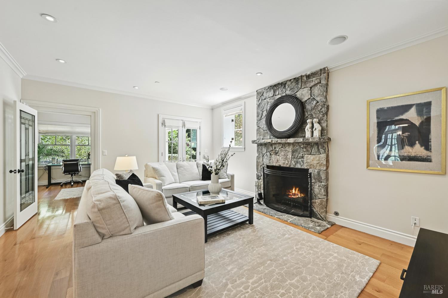 Detail Gallery Image 8 of 57 For 436 Green Glen Way, Mill Valley,  CA 94941 - 4 Beds | 3/1 Baths