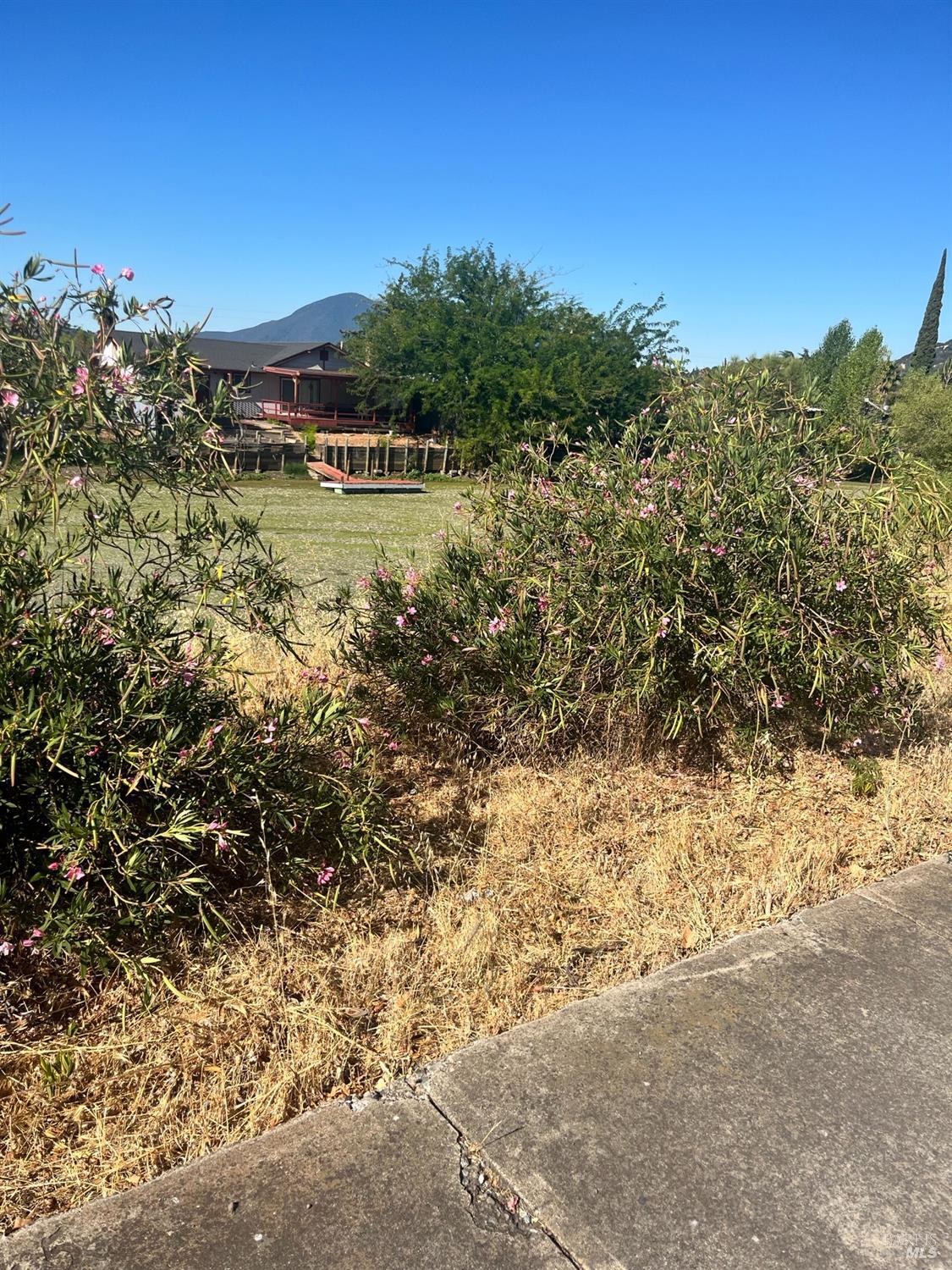 Detail Gallery Image 2 of 3 For 13489 E Highway 20 Hwy, Clearlake Oaks,  CA 95423 - – Beds | – Baths