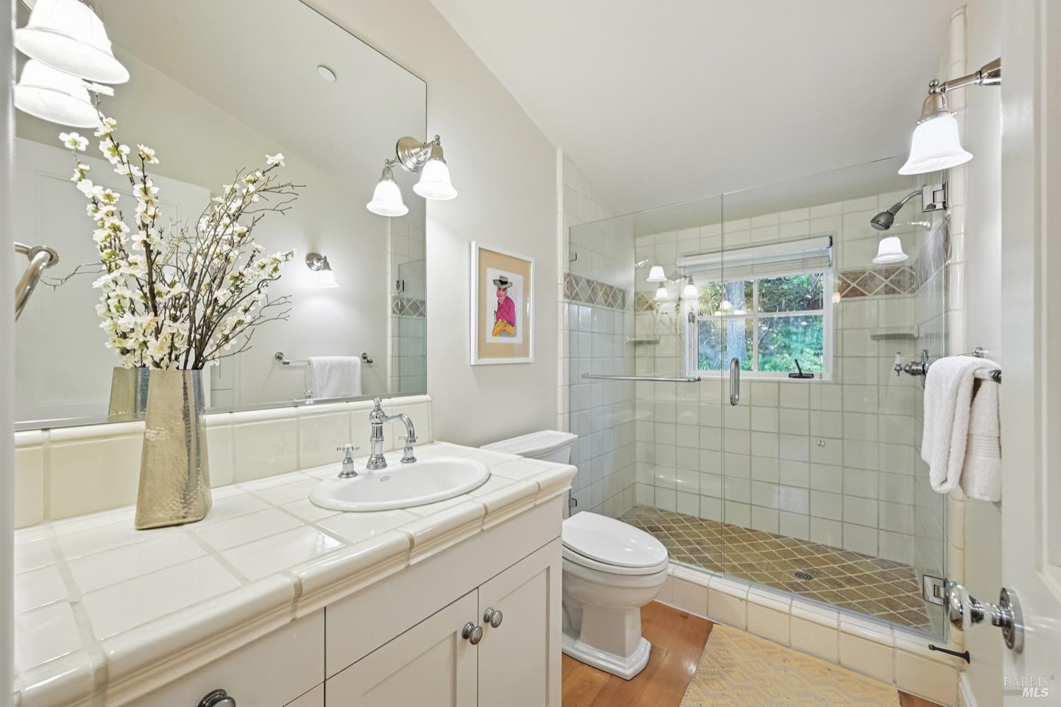 Detail Gallery Image 27 of 57 For 436 Green Glen Way, Mill Valley,  CA 94941 - 4 Beds | 3/1 Baths
