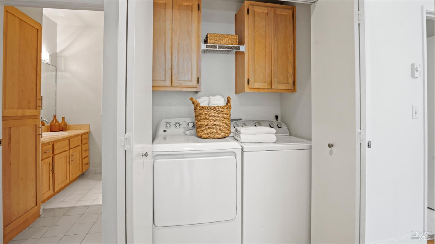 Detail Gallery Image 16 of 24 For 209 E Bayside Ct, Richmond,  CA 94804 - 2 Beds | 2 Baths