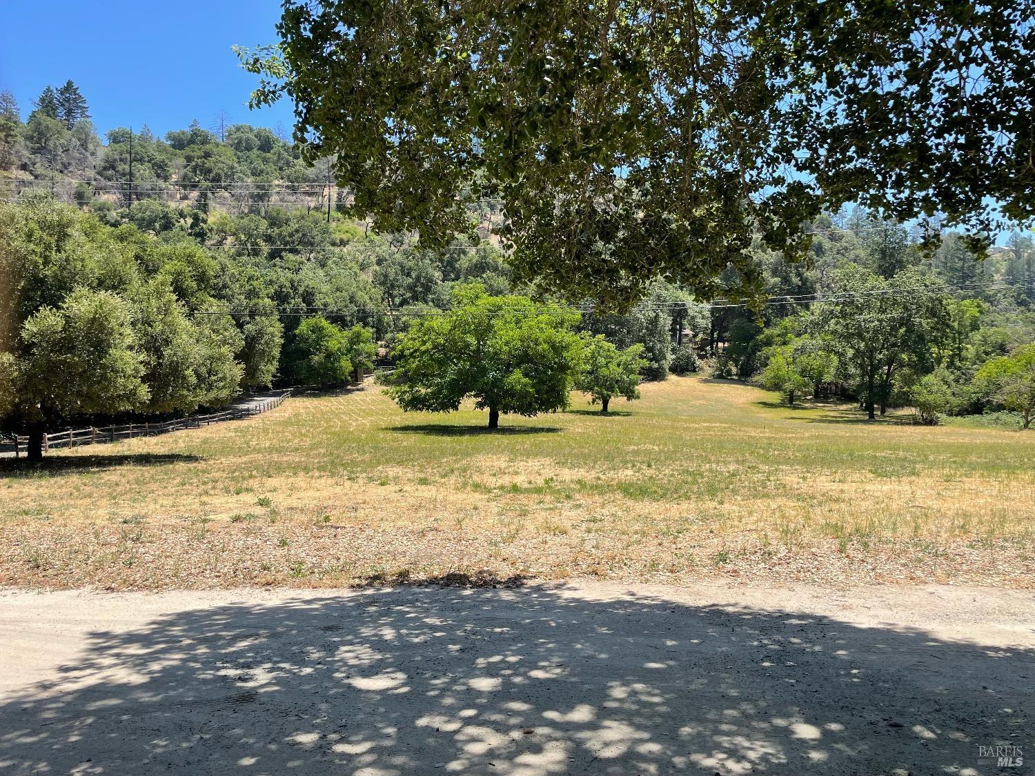 Detail Gallery Image 22 of 25 For 751 Crystal Springs Rd, Saint Helena,  CA 94574 - 5 Beds | 1/1 Baths