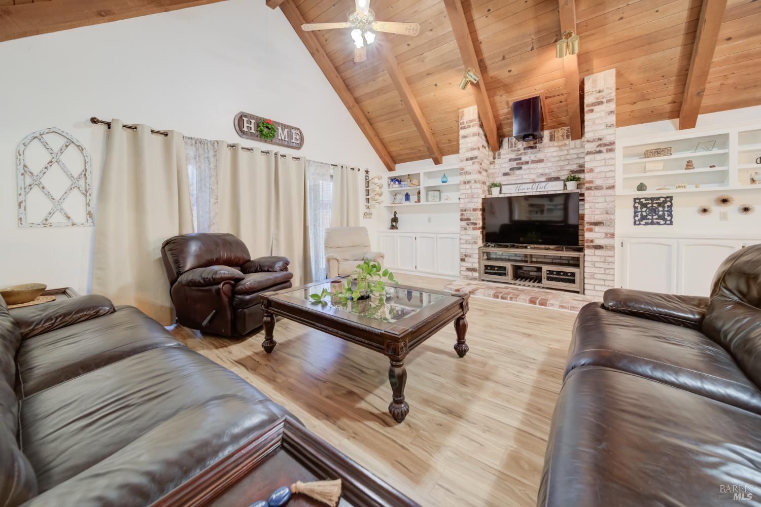Detail Gallery Image 10 of 34 For 2514 Troon Ct, Fairfield,  CA 94534 - 4 Beds | 3 Baths