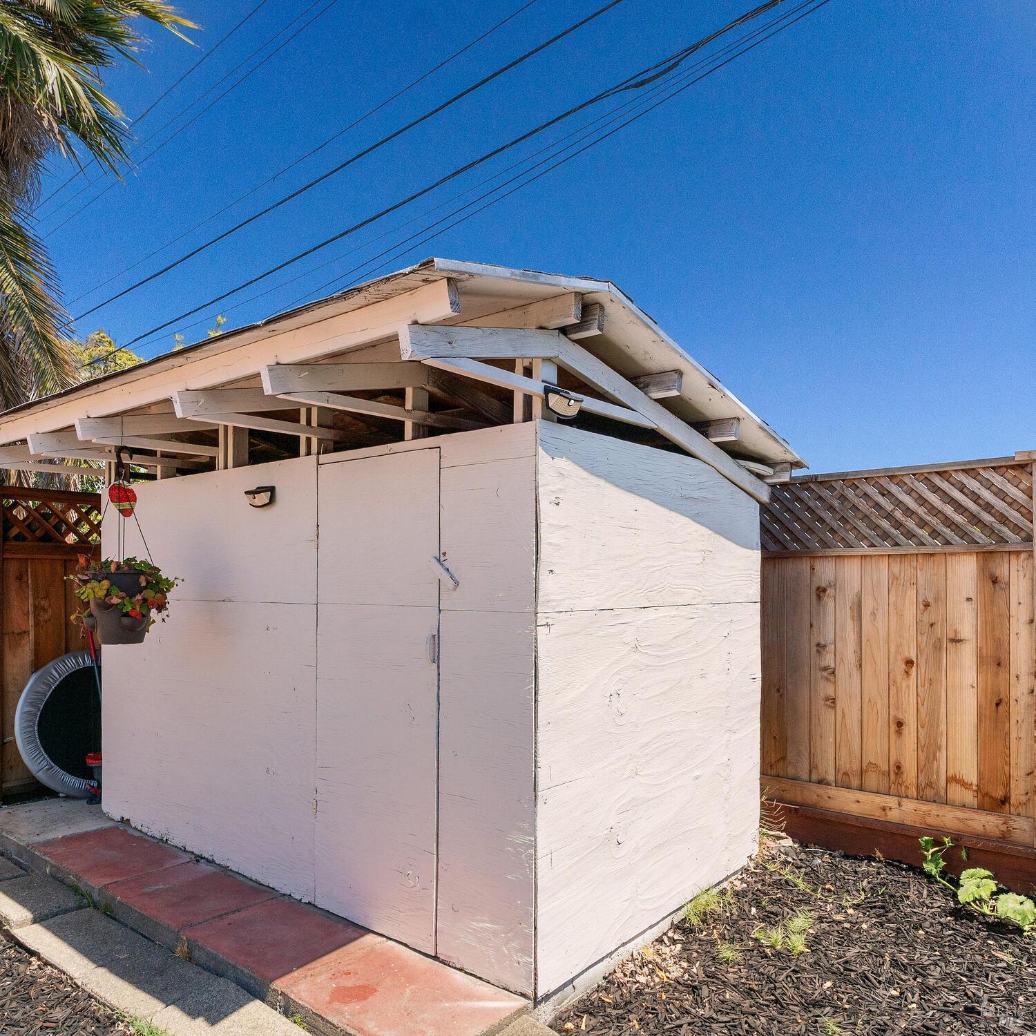 Detail Gallery Image 27 of 32 For 526 Sheldon Ave, Vallejo,  CA 94591 - 2 Beds | 1 Baths