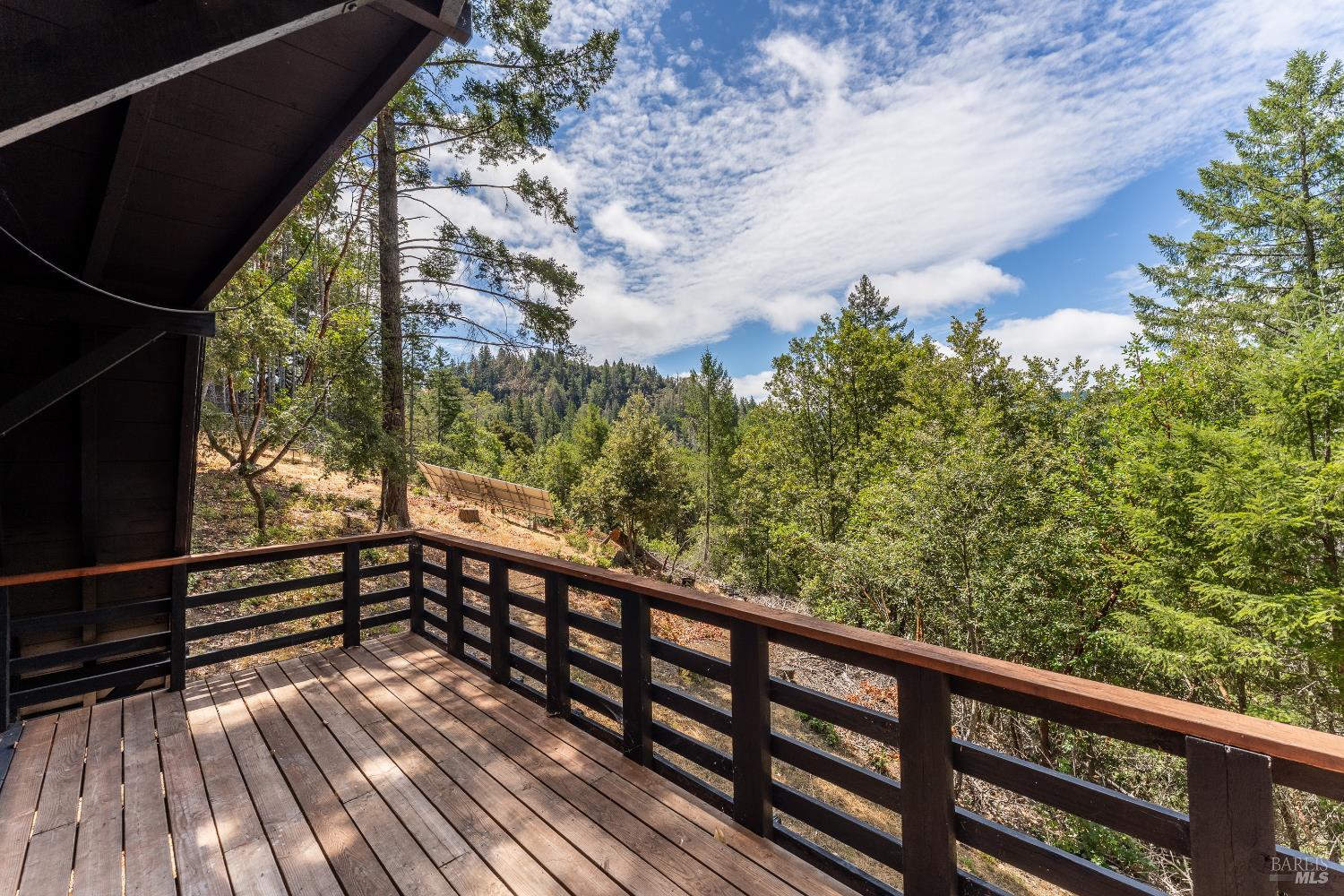 Detail Gallery Image 8 of 46 For 6001 Red Tail Way, Ukiah,  CA 95482 - 2 Beds | 1 Baths