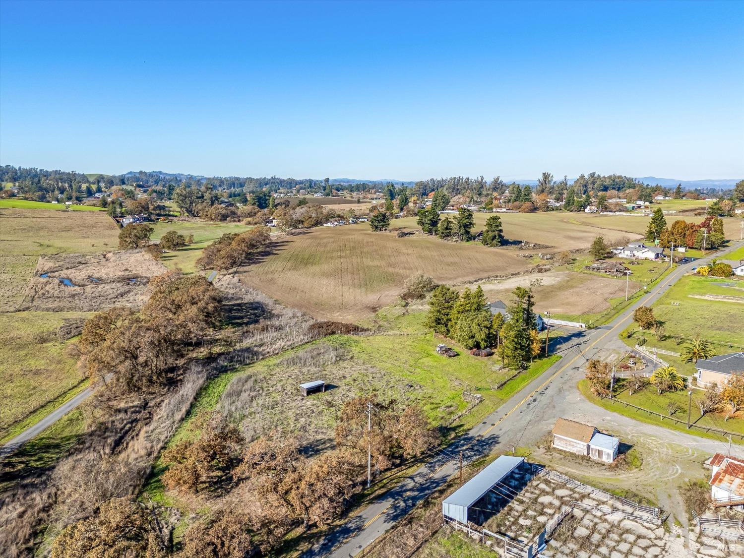 Detail Gallery Image 21 of 25 For 6000 Petersen Rd, Sebastopol,  CA 95472 - – Beds | – Baths