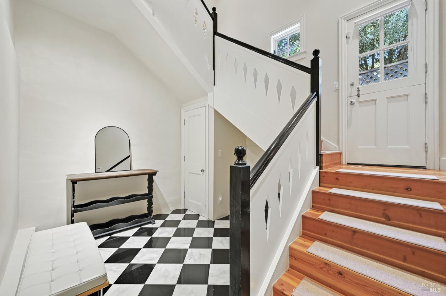 Detail Gallery Image 38 of 57 For 436 Green Glen Way, Mill Valley,  CA 94941 - 4 Beds | 3/1 Baths