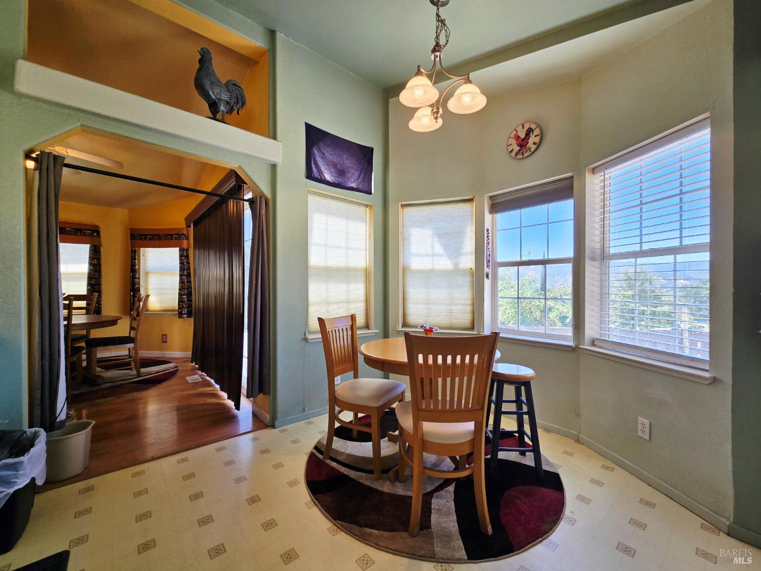 Detail Gallery Image 13 of 32 For 2110 Fern Canyon Rd, Ukiah,  CA 95482 - 3 Beds | 2 Baths