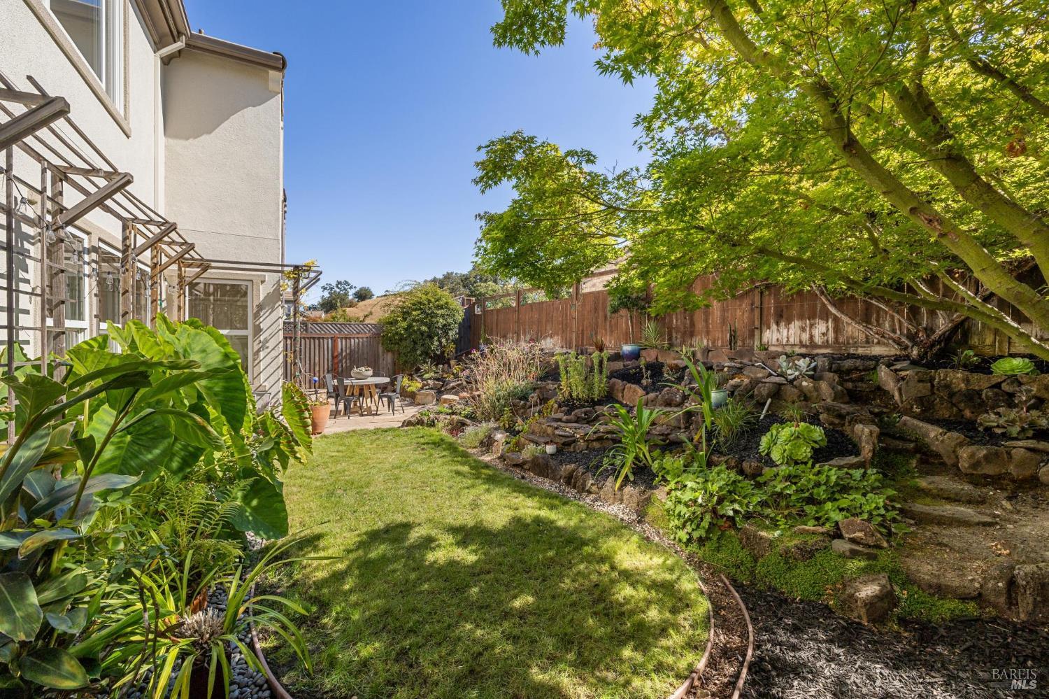 Detail Gallery Image 50 of 52 For 24 Sunny Cove Dr, Novato,  CA 94949 - 5 Beds | 3/1 Baths