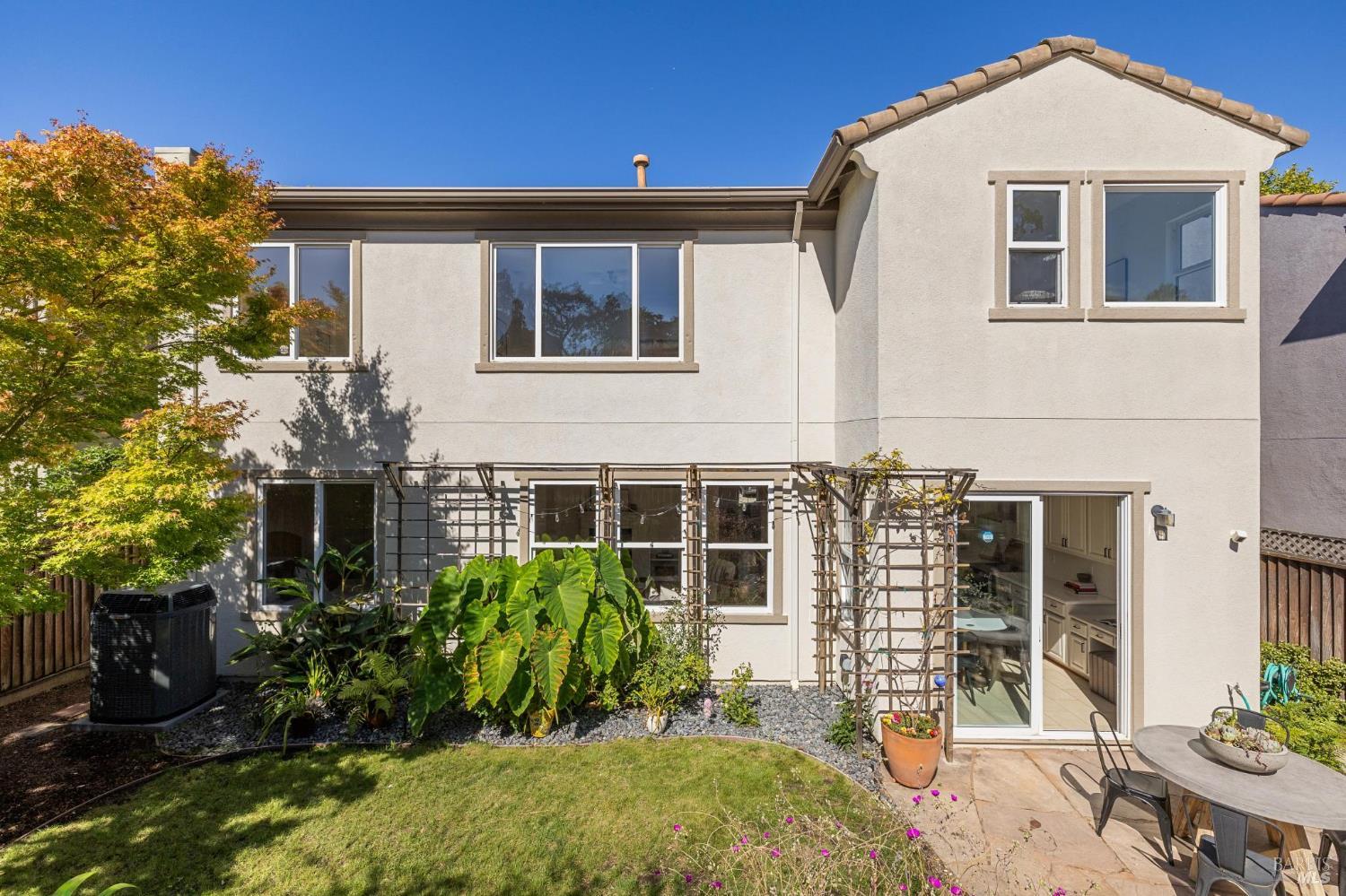 Detail Gallery Image 51 of 52 For 24 Sunny Cove Dr, Novato,  CA 94949 - 5 Beds | 3/1 Baths