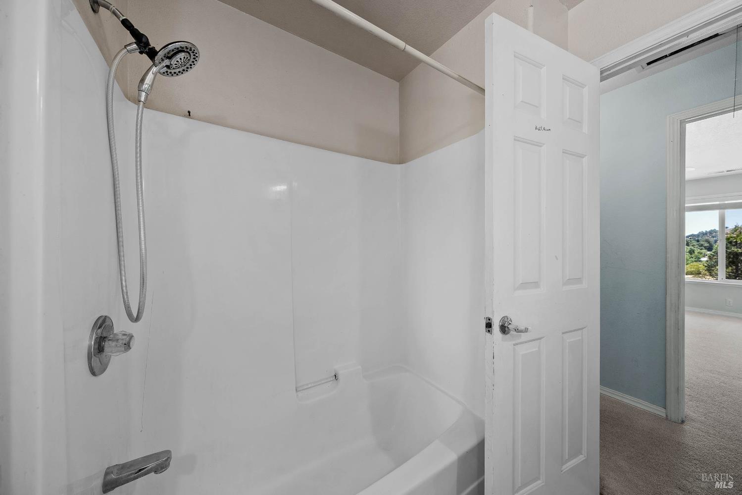 Detail Gallery Image 34 of 68 For 457 Miramonte Ave, Lakeport,  CA 95453 - 4 Beds | 2/1 Baths