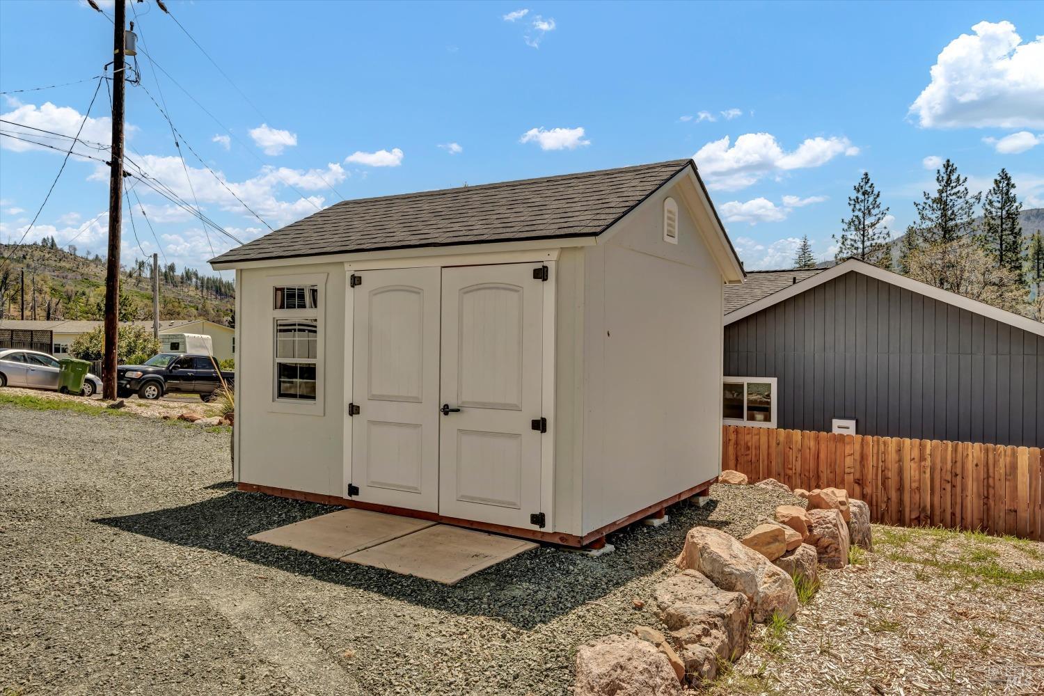 Detail Gallery Image 19 of 22 For 9447 Angelly Way, Cobb,  CA 95426 - 3 Beds | 2 Baths