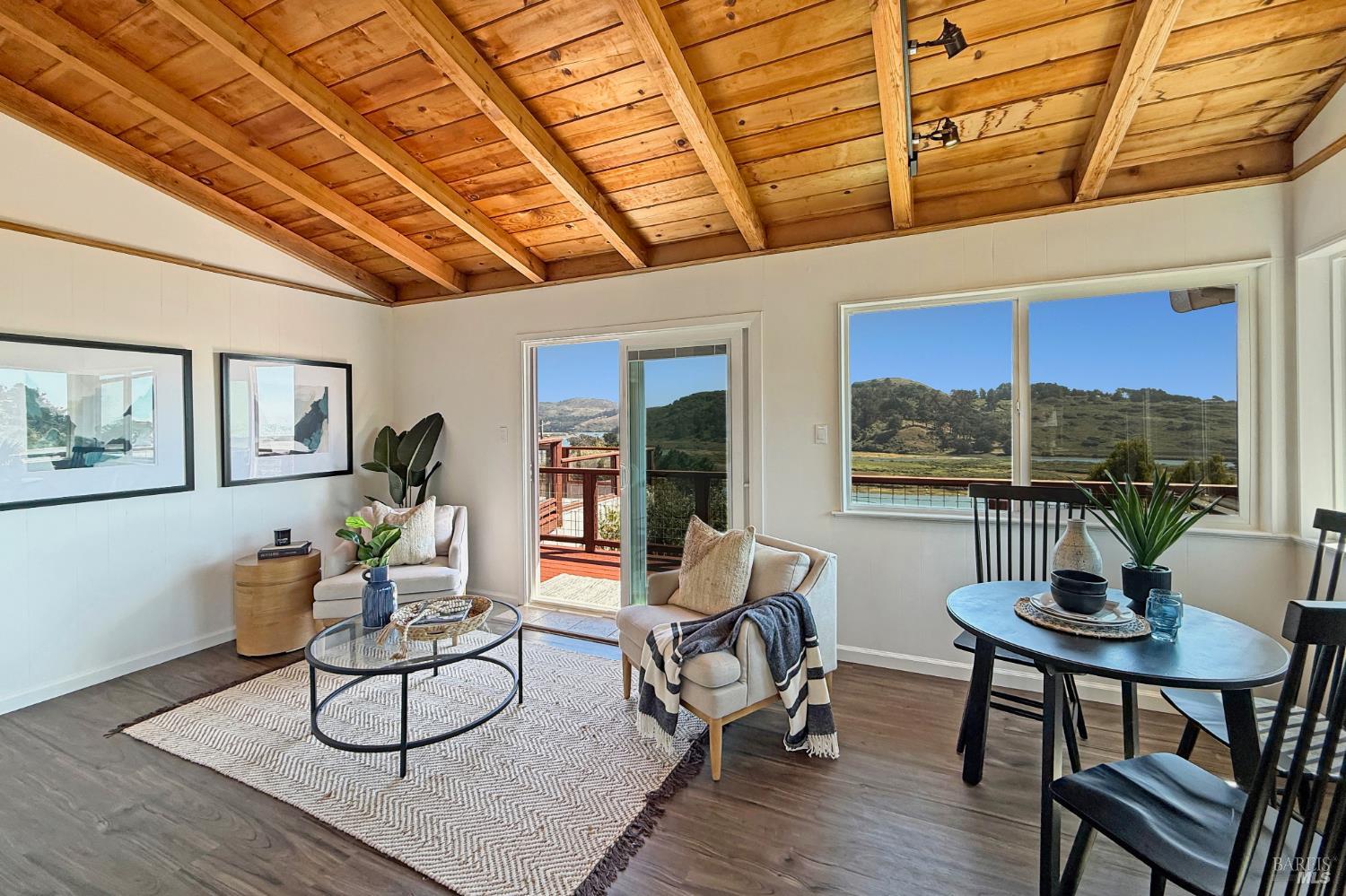 Detail Gallery Image 17 of 61 For 10701 Hereford Dr, Jenner,  CA 95450 - 2 Beds | 1 Baths