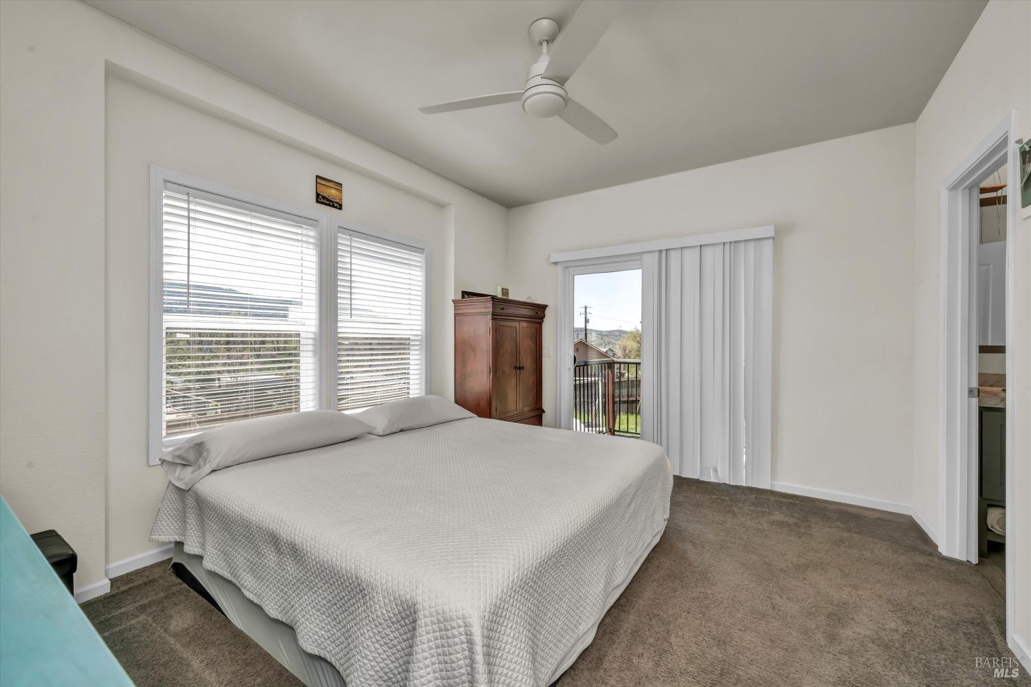 Detail Gallery Image 9 of 22 For 9447 Angelly Way, Cobb,  CA 95426 - 3 Beds | 2 Baths