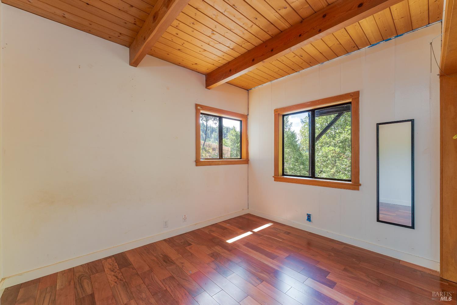 Detail Gallery Image 19 of 46 For 6001 Red Tail Way, Ukiah,  CA 95482 - 2 Beds | 1 Baths