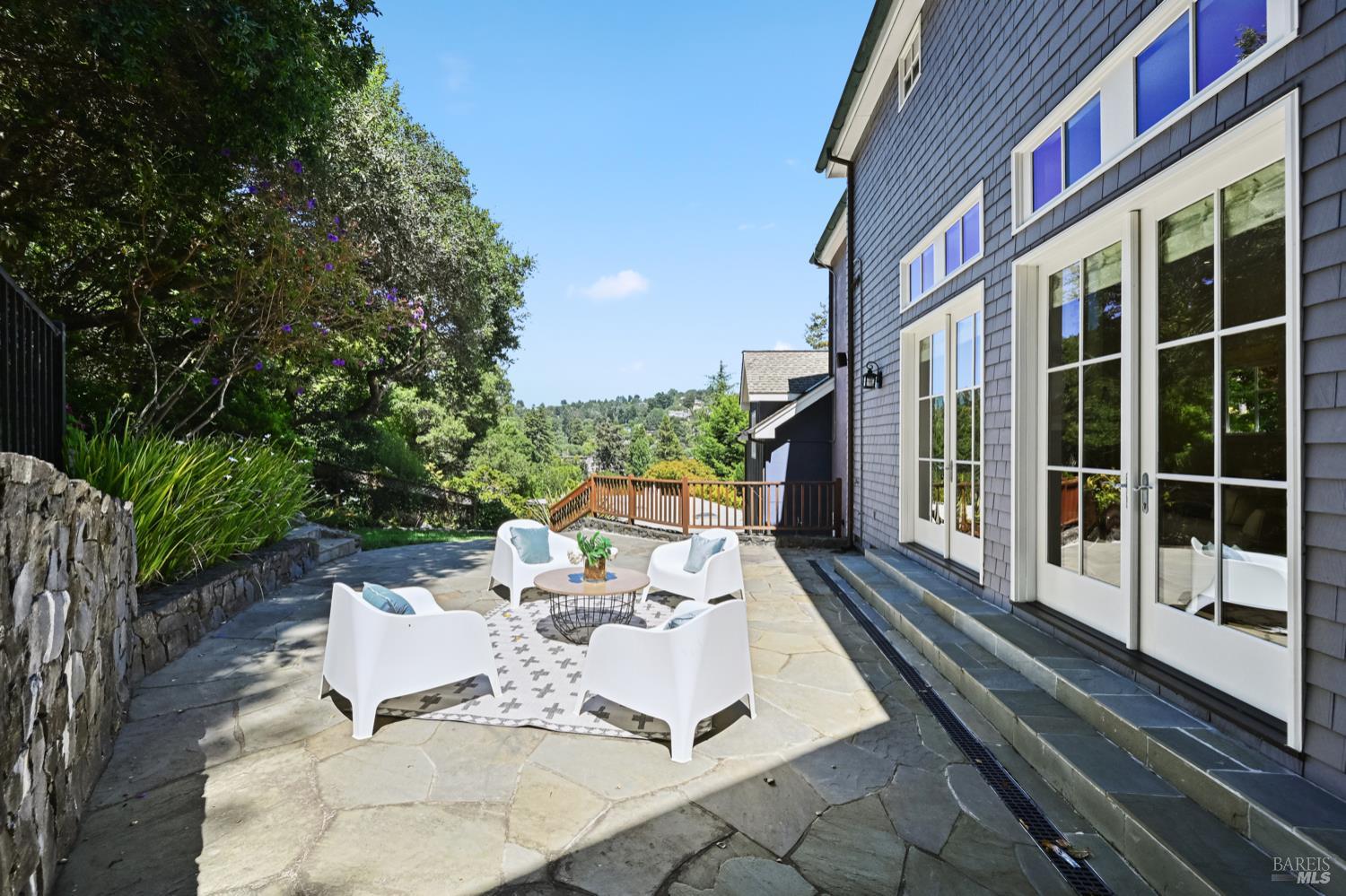 Detail Gallery Image 39 of 57 For 436 Green Glen Way, Mill Valley,  CA 94941 - 4 Beds | 3/1 Baths