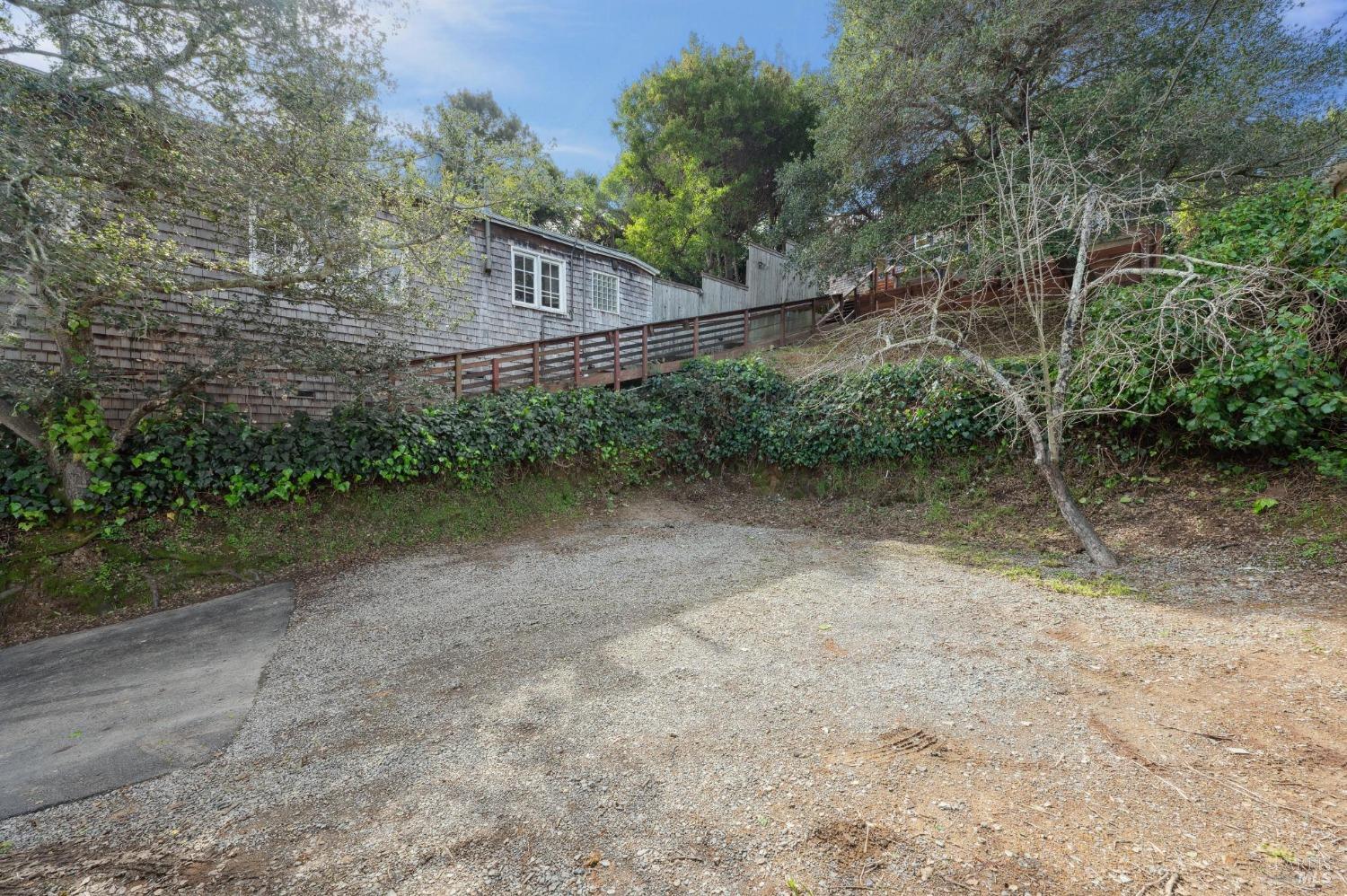 Detail Gallery Image 69 of 70 For 112 Edison Ave, Corte Madera,  CA 94925 - 5 Beds | 3 Baths