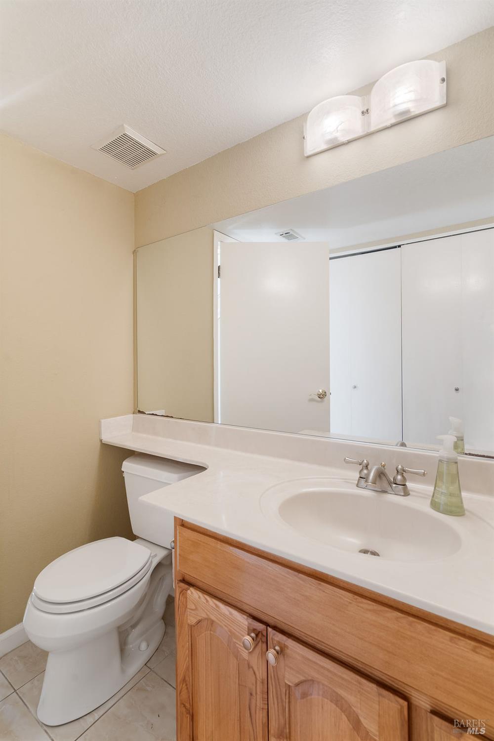 Detail Gallery Image 18 of 34 For 201 James River Rd, Vallejo,  CA 94591 - 3 Beds | 2/1 Baths