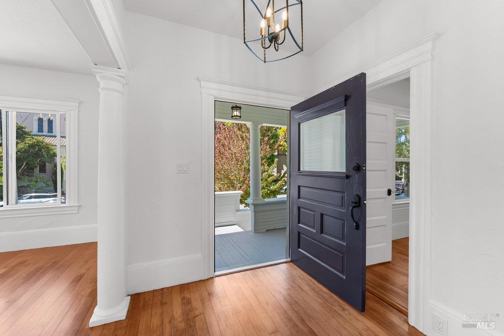 Detail Gallery Image 23 of 78 For 30 Liberty St, Petaluma,  CA 94952 - – Beds | – Baths