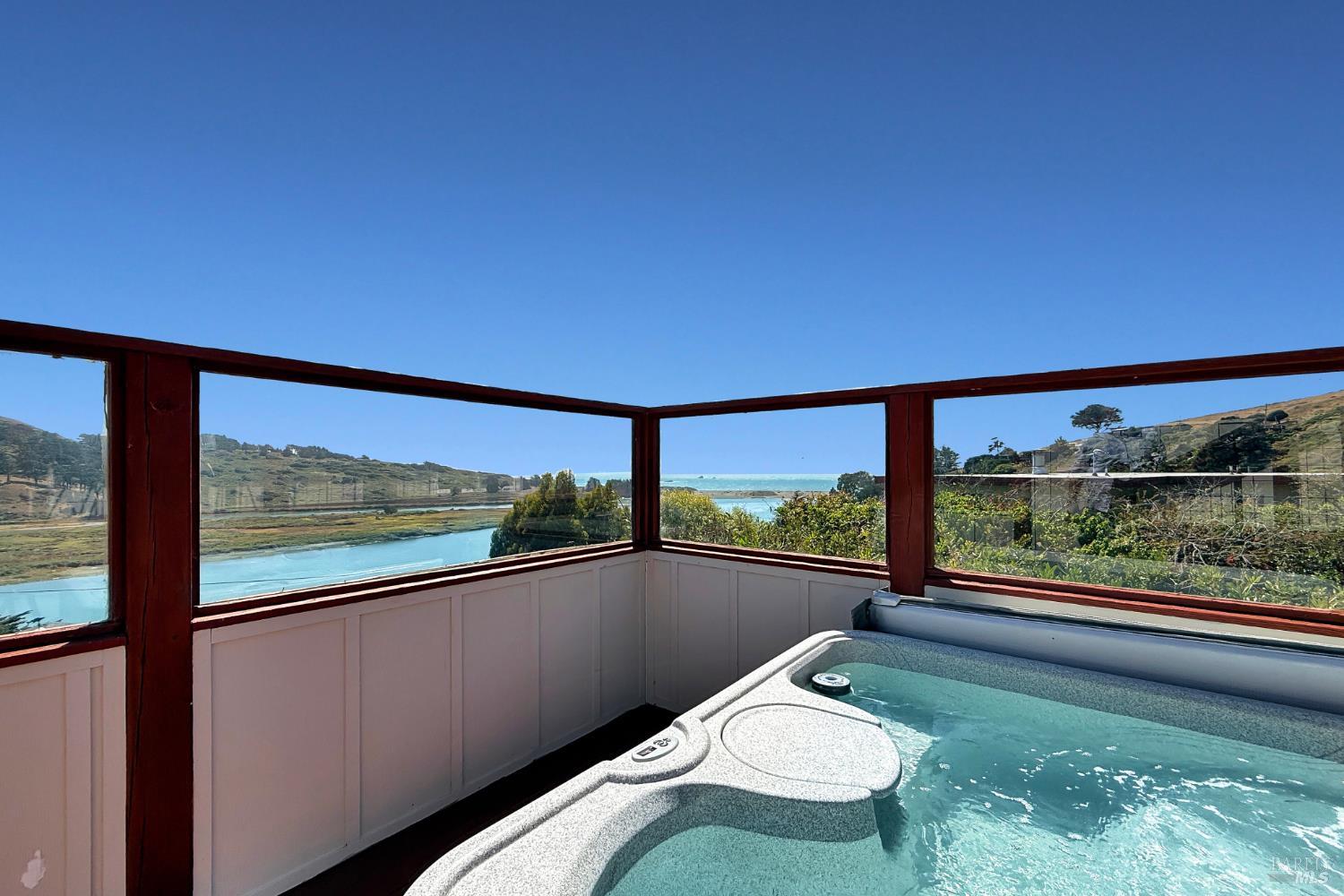 Detail Gallery Image 33 of 61 For 10701 Hereford Dr, Jenner,  CA 95450 - 2 Beds | 1 Baths