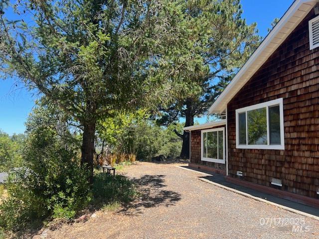 Detail Gallery Image 5 of 36 For 4199 W Dry Creek Rd, Healdsburg,  CA 95448 - 2 Beds | 1/1 Baths
